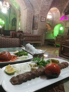 عکس 5 — رستوران سنتی خیام