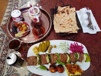 عکس 7 — رستوران سنتی خیام