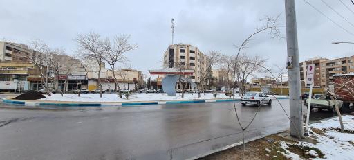 عکس 1 — میدان خواجه عمید
