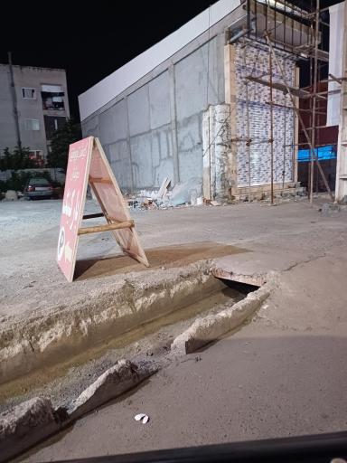 عکس 1 — پارکینگ اختصاصی درخشان