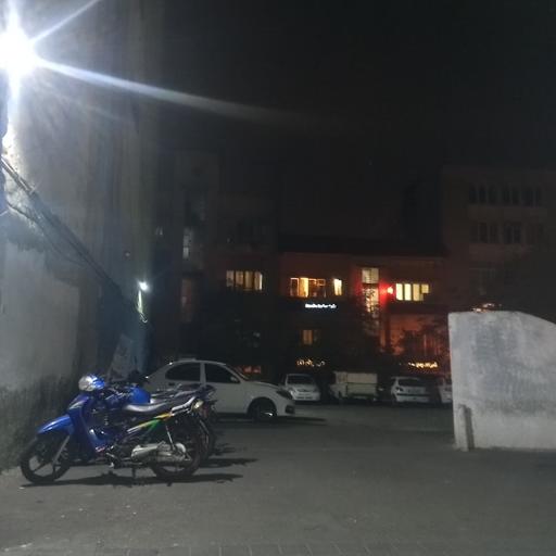 عکس 1 — پارکینگ
