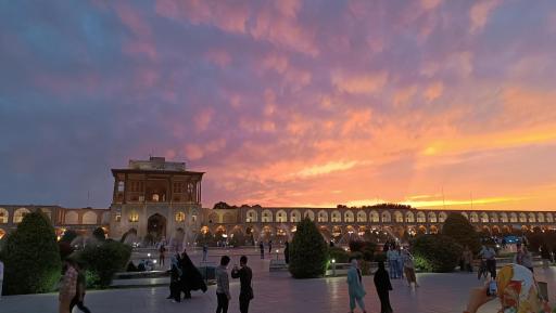 بازار سنتی میدان نقش جهان