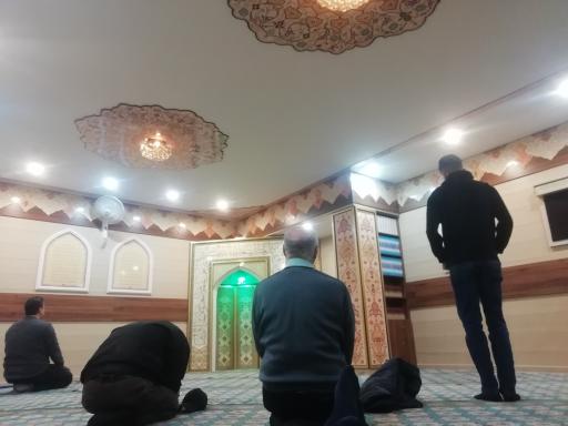 عکس 4 — نمازخانه کوروش مال