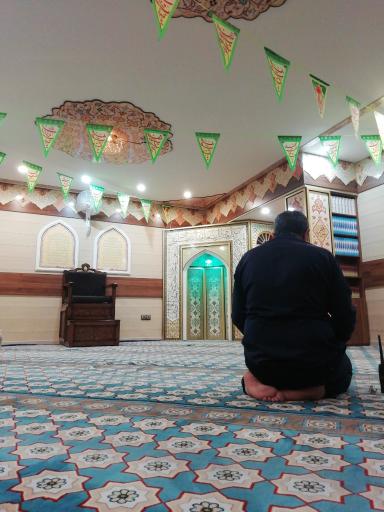 عکس 6 — نمازخانه کوروش مال