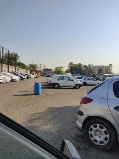 پارکینگ عمومی