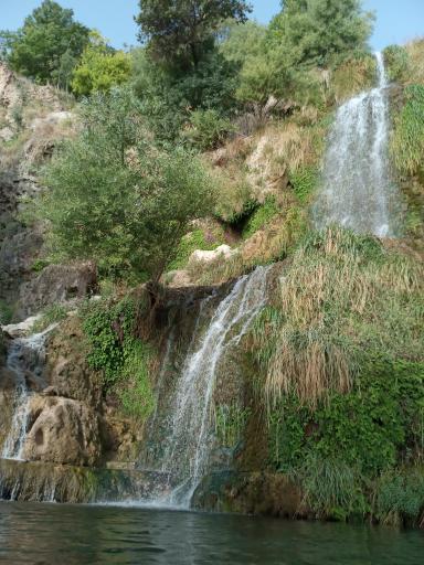 عکس 9 — بوستان آبشار