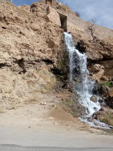 عکس 3 — پارک و آبشار تقرچه