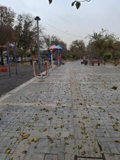 عکس 6 — بوستان گلزار