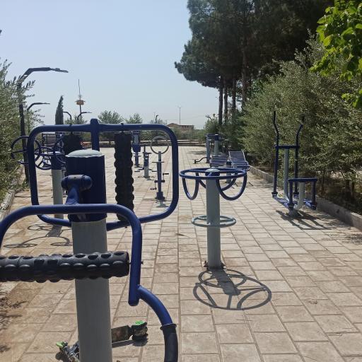 عکس 3 — پارک شهدای علی آباد مرکزی