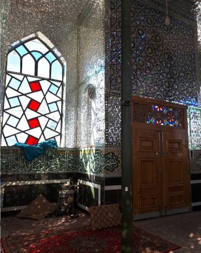 عکس 6 — امامزاده سید محمد بن زید بن امام موسی کاظم (ع) شاه لارگان