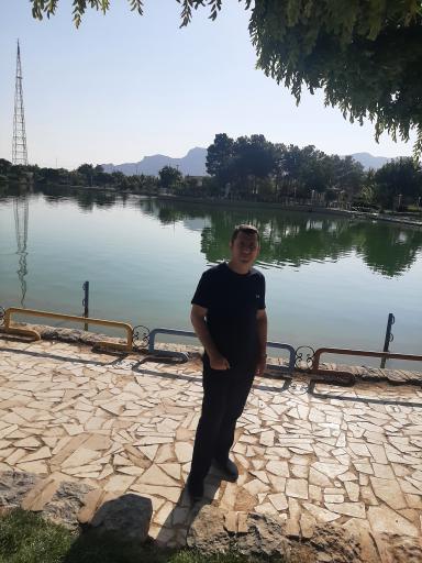 عکس 3 — دریاچه پارک ملت