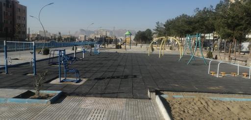 عکس 4 — پارک ساحلی