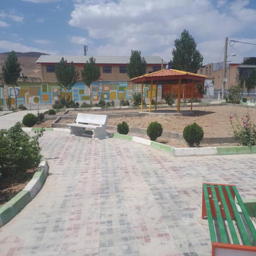 عکس 2 — پارک بهاران