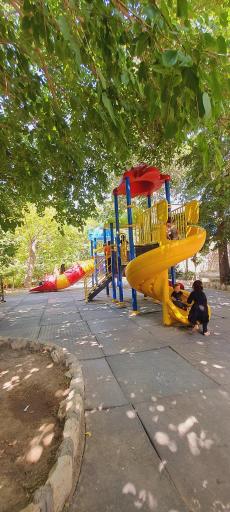 عکس 4 — باغ تالار