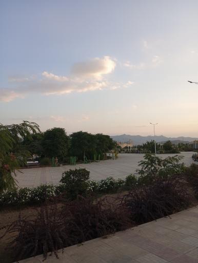 عکس 3 — بوستان حافظ