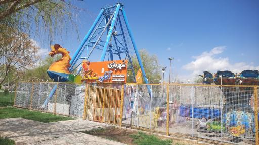 عکس 9 — بوستان حافظ
