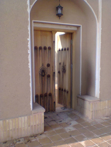 عکس 5 — خانه تاریخی یونسی ها
