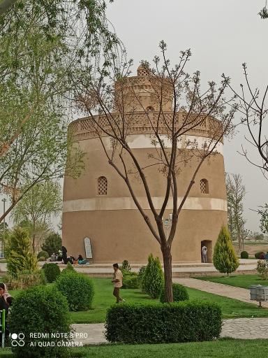 عکس 3 — برج کبوترخانه دستگرد