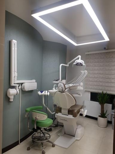عکس 2 — مطب دکتر جدی و دکتر فهیمی نژاد