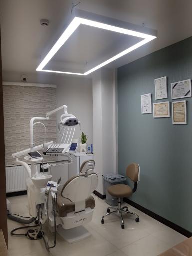عکس 3 — مطب دکتر جدی و دکتر فهیمی نژاد