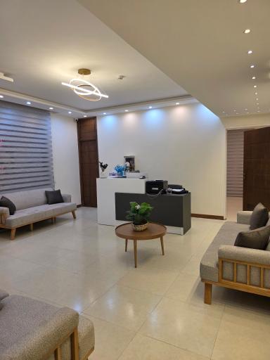 عکس 2 — مطب دندانپزشکی دکتر رحمتی