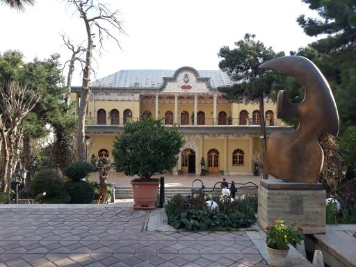 عکس 3 — عمارت عین الدوله (نگارخانه برگ)