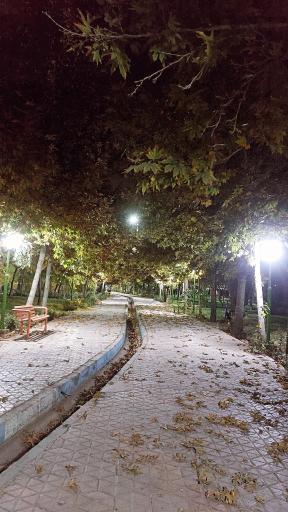 عکس 5 — پارک ساحلی چمگردان