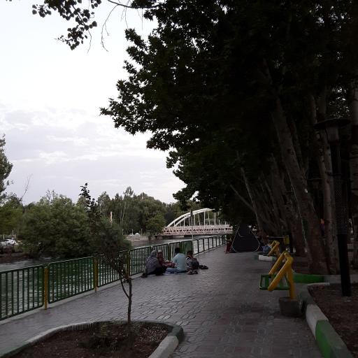 عکس 2 — پارک ساحلی شهر