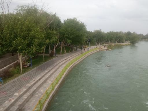 عکس 2 — پارک ساحلی زرین شهر