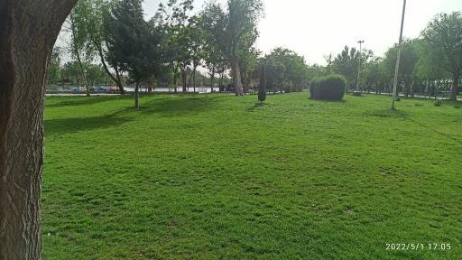 عکس 3 — پارک ساحلی ورنامخواست