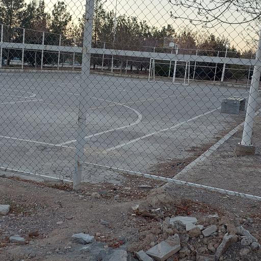 زمین بسکتبال