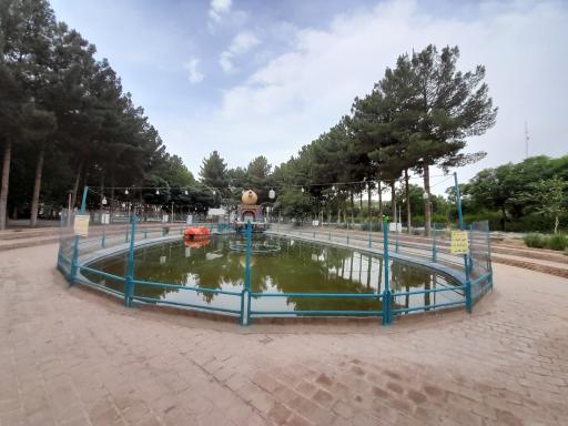 عکس 4 — شهربازی پارک شادی