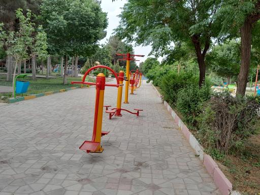 عکس 7 — پارک بزرگ شادی