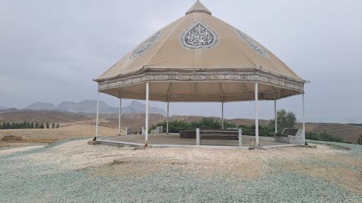 عکس 2 — مقبره شهید گمنام