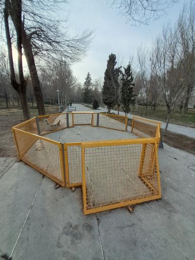 عکس 3 — زمین بازی کودکان