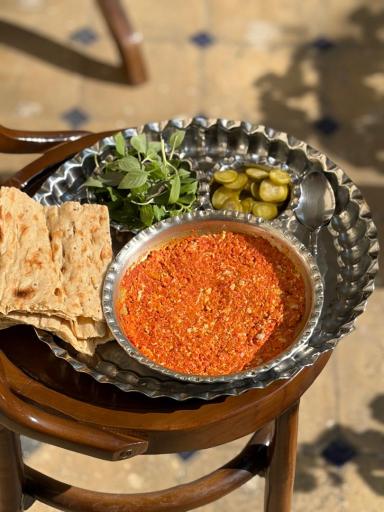 عکس 4 — کافه رستوران و باغ خلفا