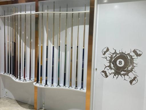 عکس 7 — باشگاه بیلیارد اتم