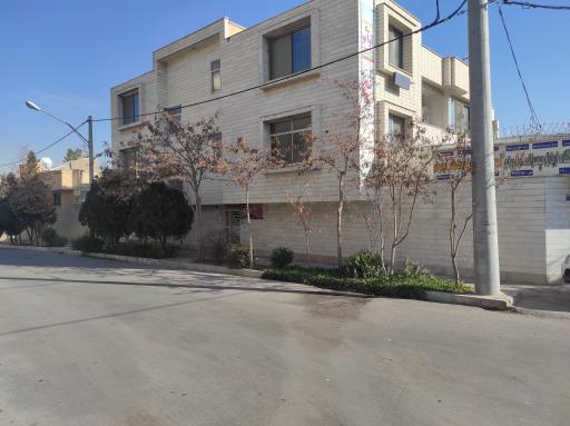 آموزشگاه زبان آوای نو