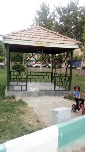 عکس 2 — نمازخانه پارک