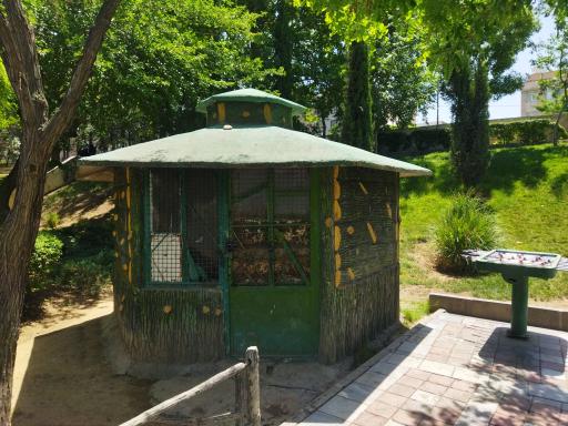نگهبانی بوستان پرستو