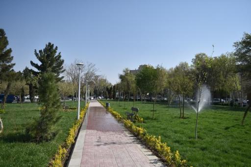 عکس 2 — پارک سه راه نظر