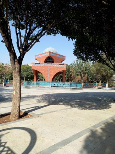 عکس 3 — یادمان شهدای گمنام بوستان کوکب