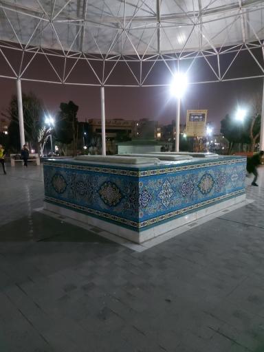 عکس 4 — مزار شهدای گمنام والفجر