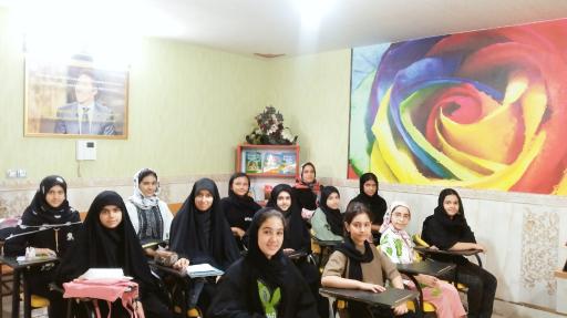عکس 3 — آموزشگاه زبان محتشم