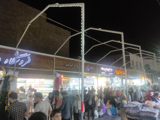 عکس 4 — بازارچه عبدل آباد