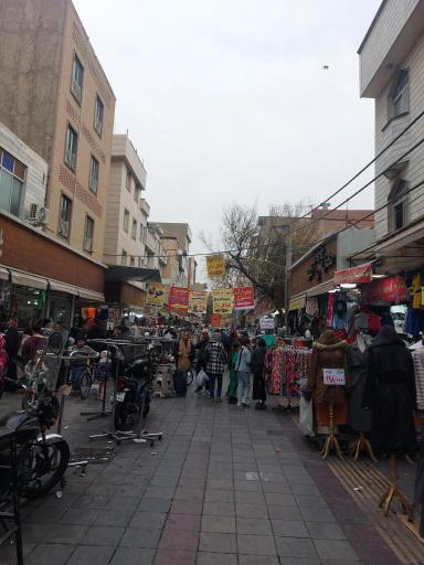 بازار بزرگ عبدل آباد