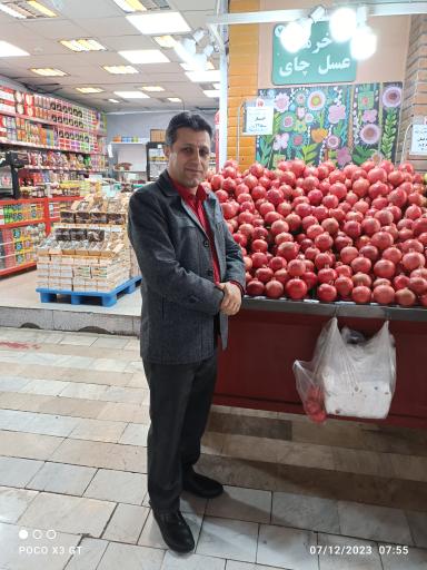 عکس 10 — بازار میوه و تره بار جلال آل احمد