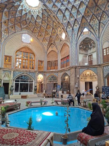 عکس 7 — تیمچه امین الدوله
