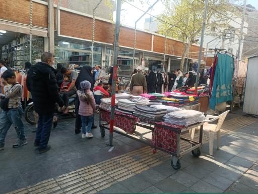 عکس 5 — بازار پارچه عبدل آباد تهران (احسانی)