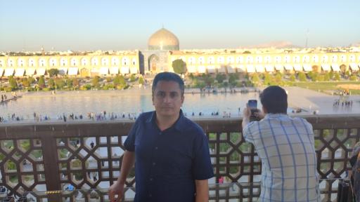 عکس 4 — تالار تنگ بری عمارت عالی قاپو